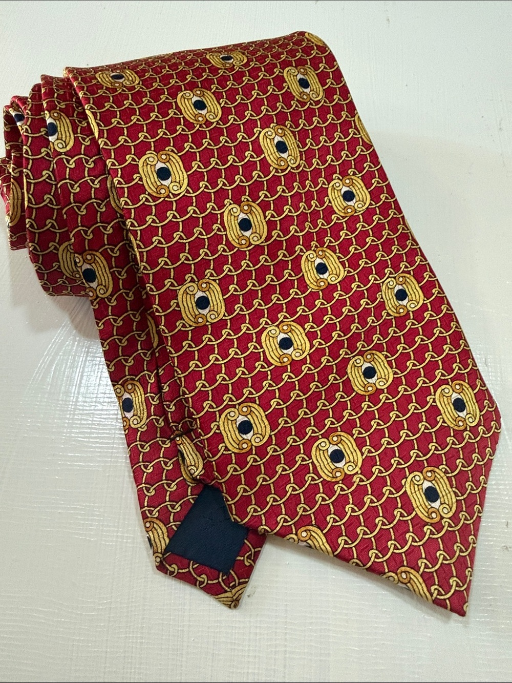 CHEF Elegant Red Chain-Pattern Men's Neck Tie with Gold Motifs Hand Made Silk